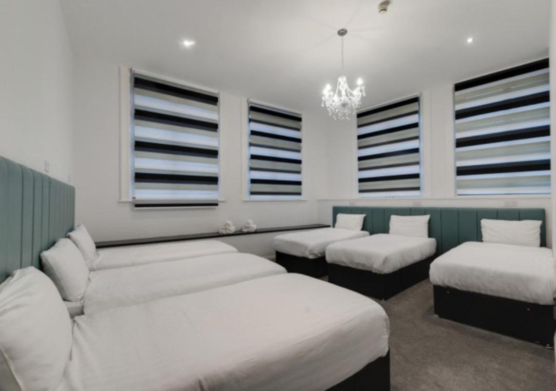 Temple Court Cavern Quarter Apartments By Happy Days Liverpool Bagian luar foto
