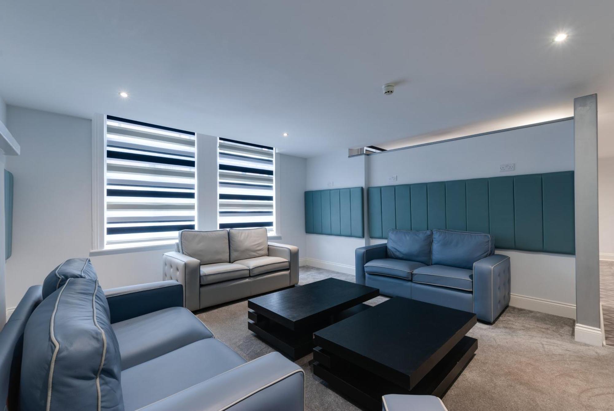 Temple Court Cavern Quarter Apartments By Happy Days Liverpool Bagian luar foto