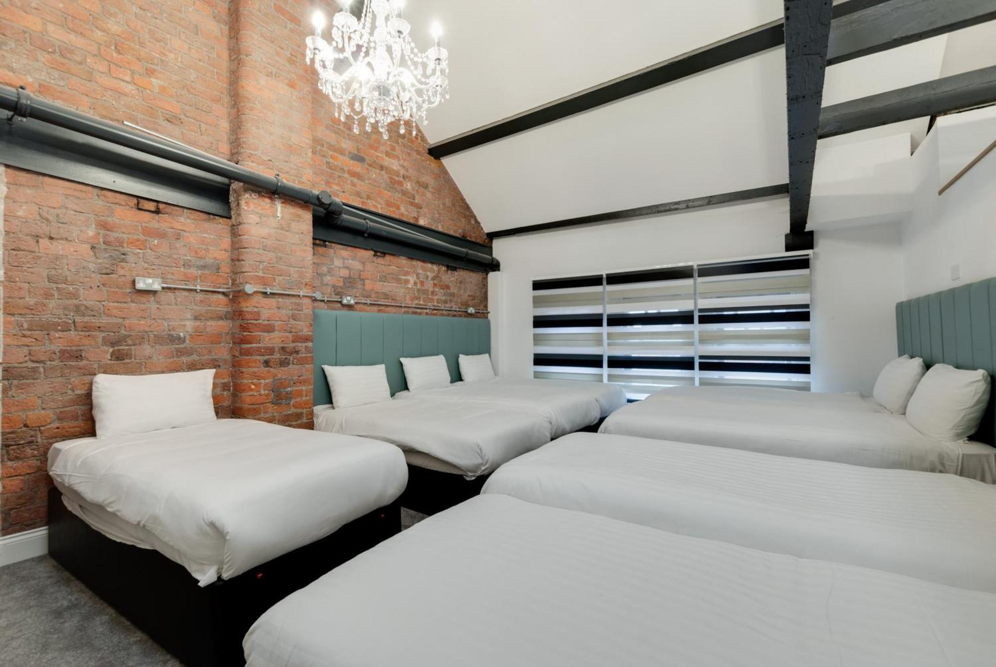 Temple Court Cavern Quarter Apartments By Happy Days Liverpool Bagian luar foto