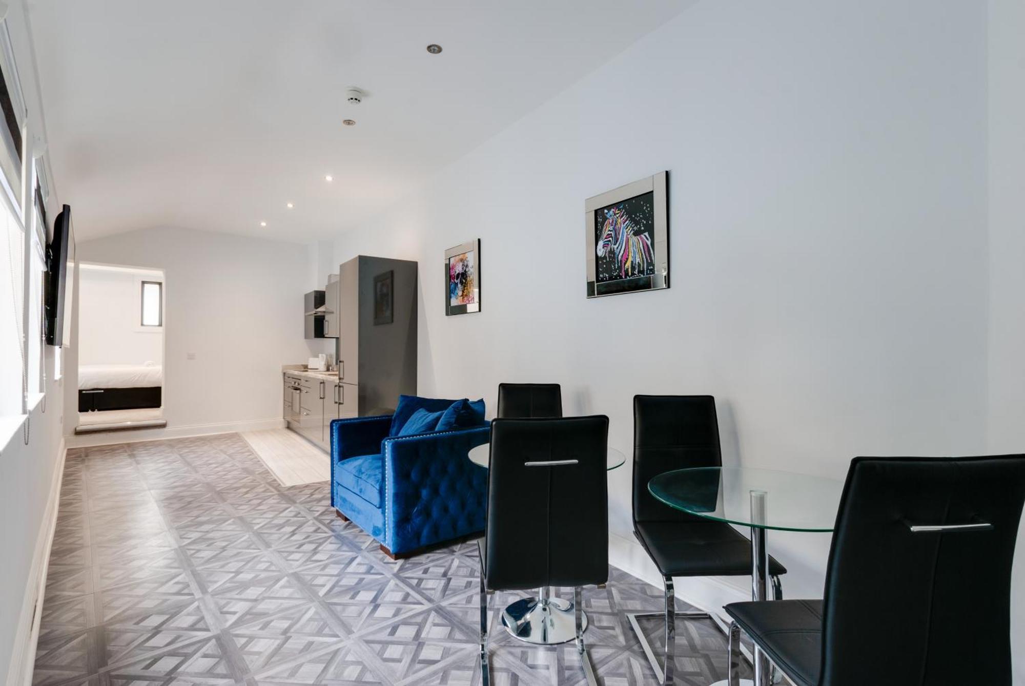 Temple Court Cavern Quarter Apartments By Happy Days Liverpool Bagian luar foto