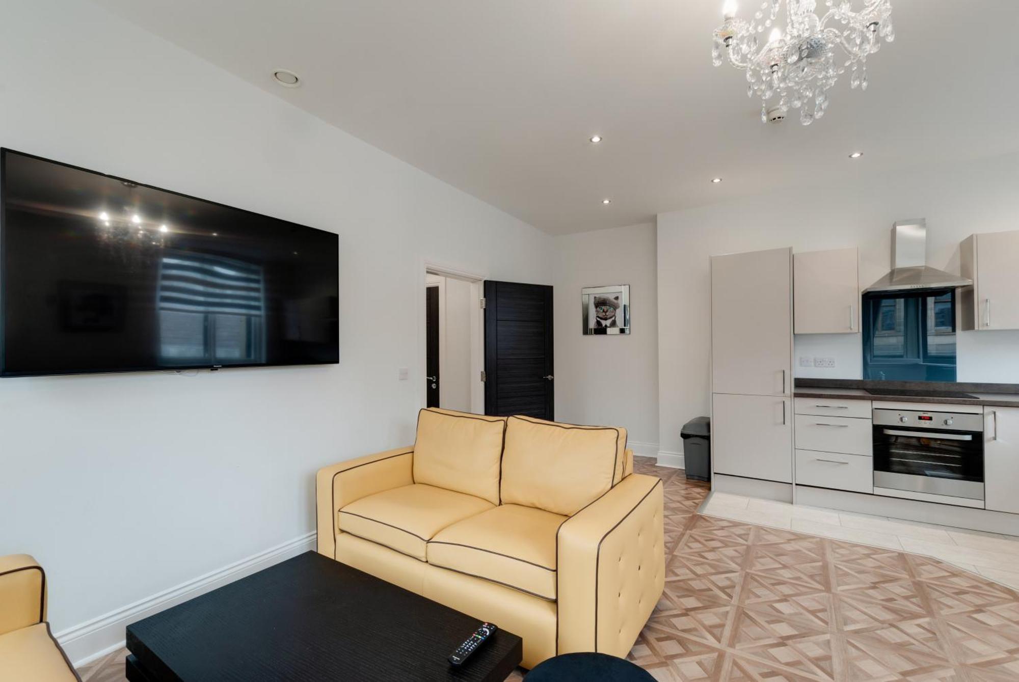 Temple Court Cavern Quarter Apartments By Happy Days Liverpool Bagian luar foto