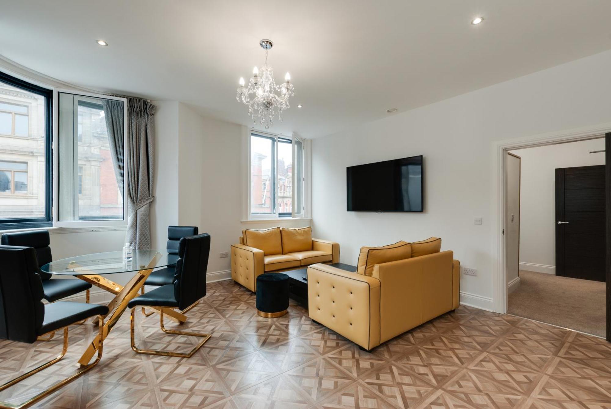 Temple Court Cavern Quarter Apartments By Happy Days Liverpool Bagian luar foto