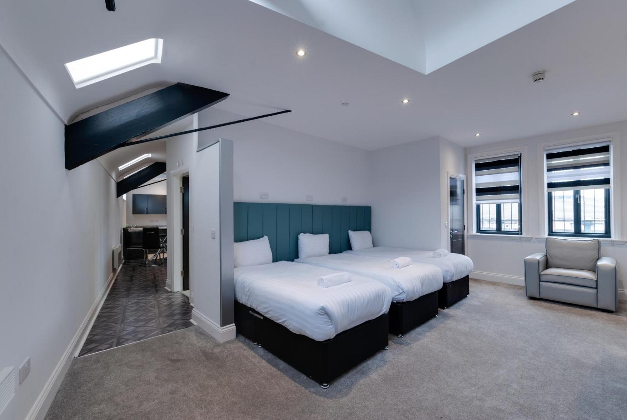Temple Court Cavern Quarter Apartments By Happy Days Liverpool Bagian luar foto