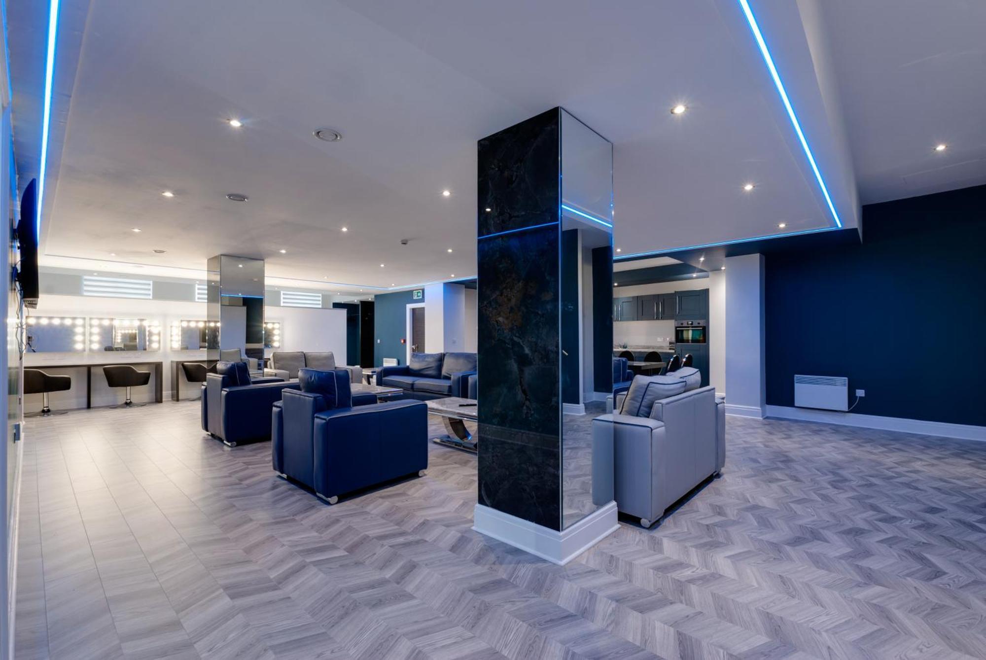 Temple Court Cavern Quarter Apartments By Happy Days Liverpool Bagian luar foto